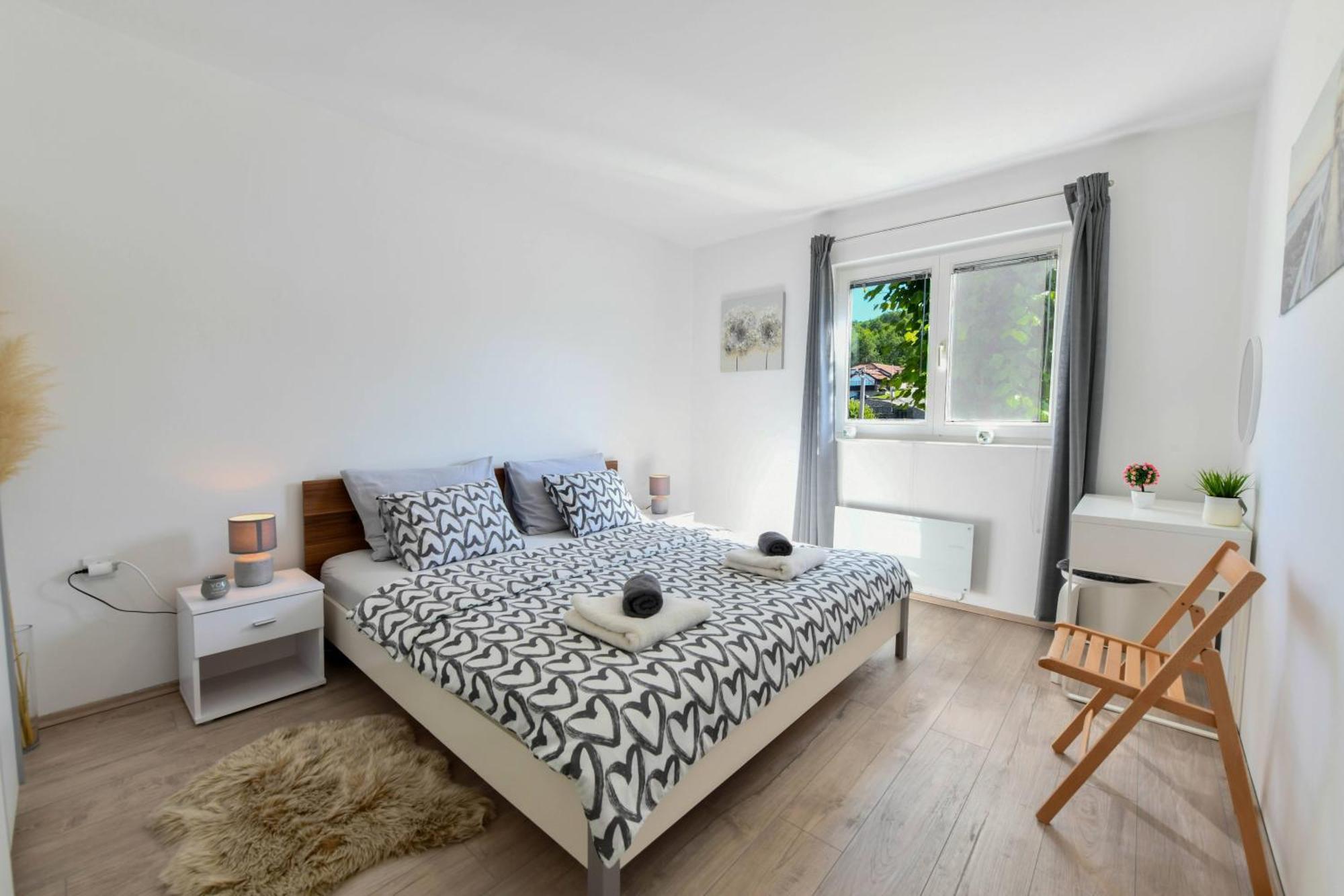 Apartman Tina Rakovica Exterior photo