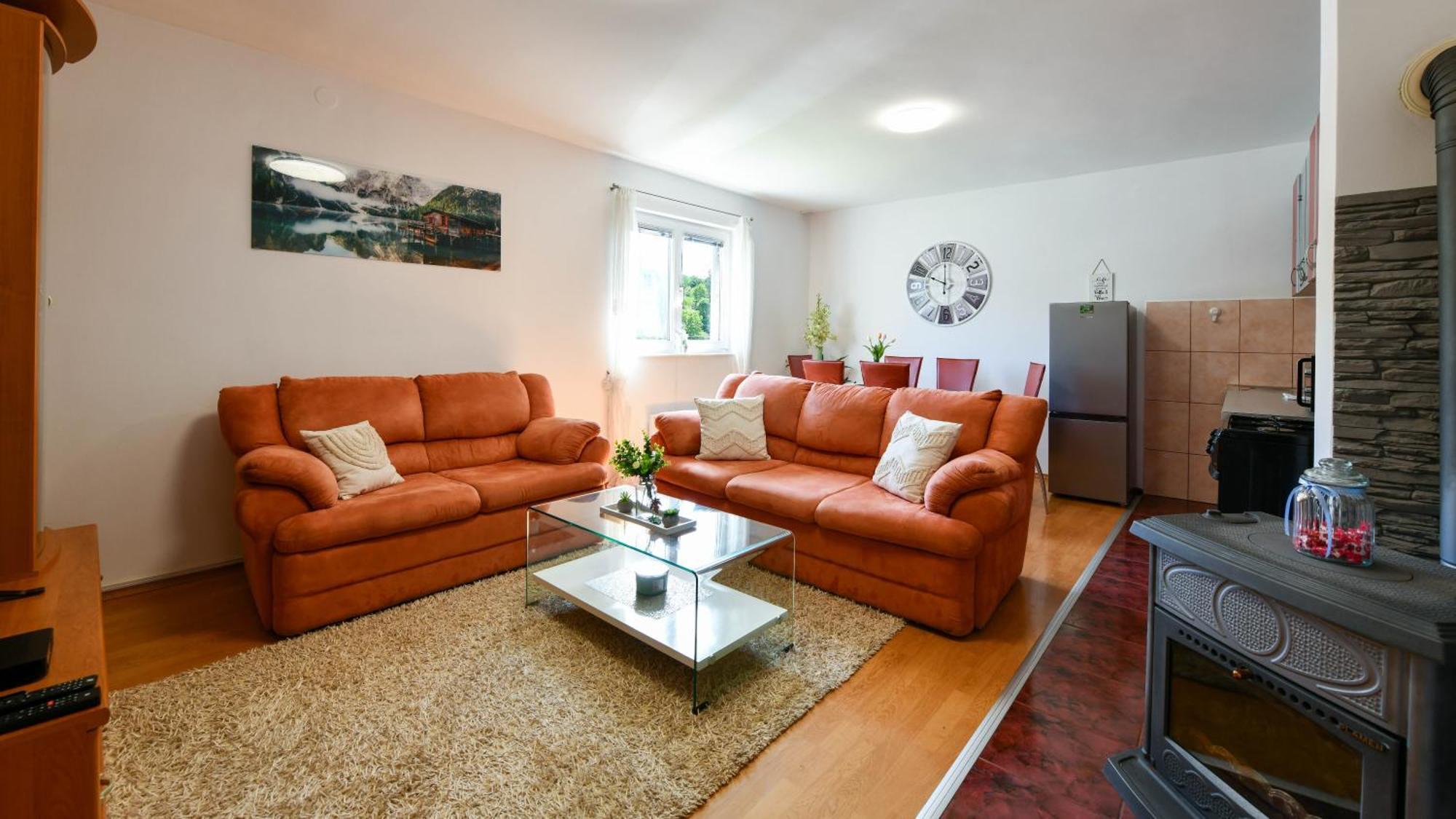 Apartman Tina Rakovica Exterior photo
